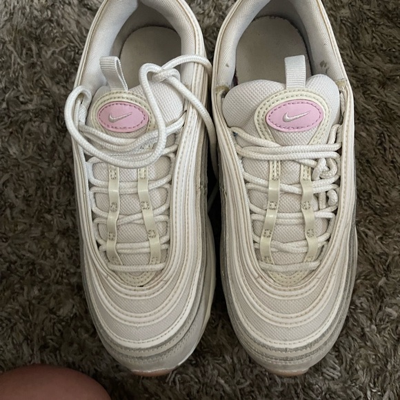 Nike Shoes - Nike 97